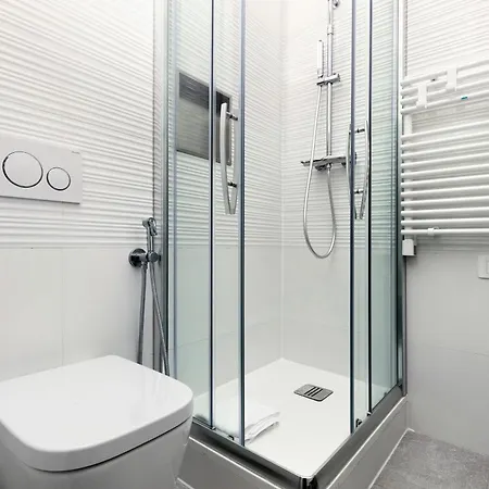 Piola M2-centrale, Ampio E Moderno Apartment *