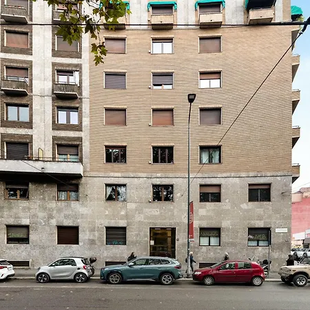 Piola M2-centrale, Ampio E Moderno Apartment